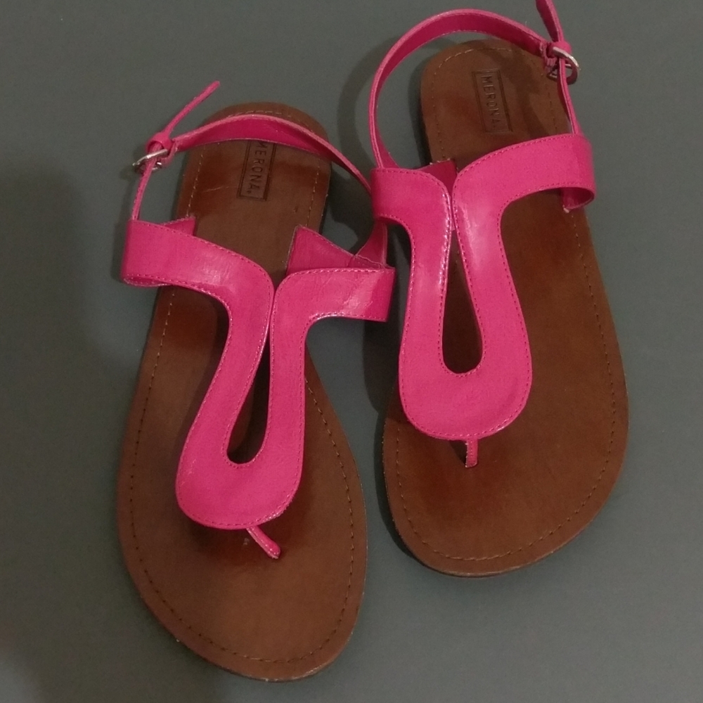 Sandals - Picture 2 of 2